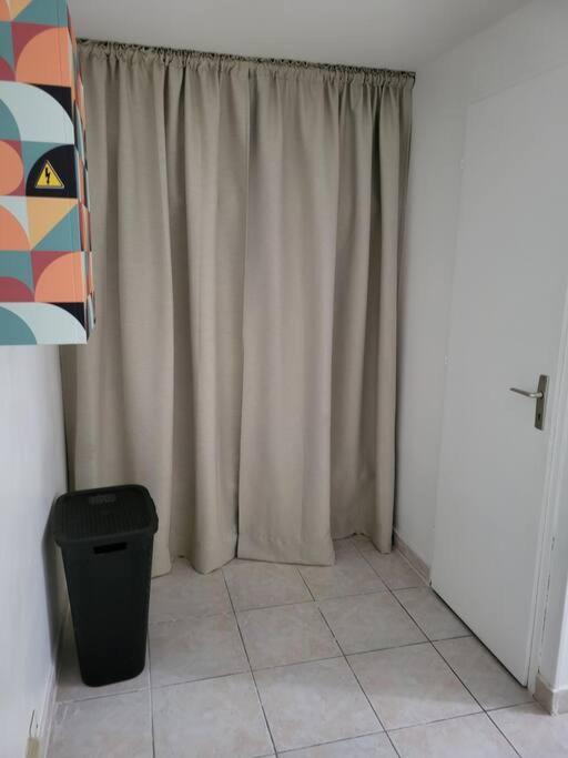 Appartement Paris Disneyland, Parking Gratuit, Rer A Noisy-le-Grand Εξωτερικό φωτογραφία